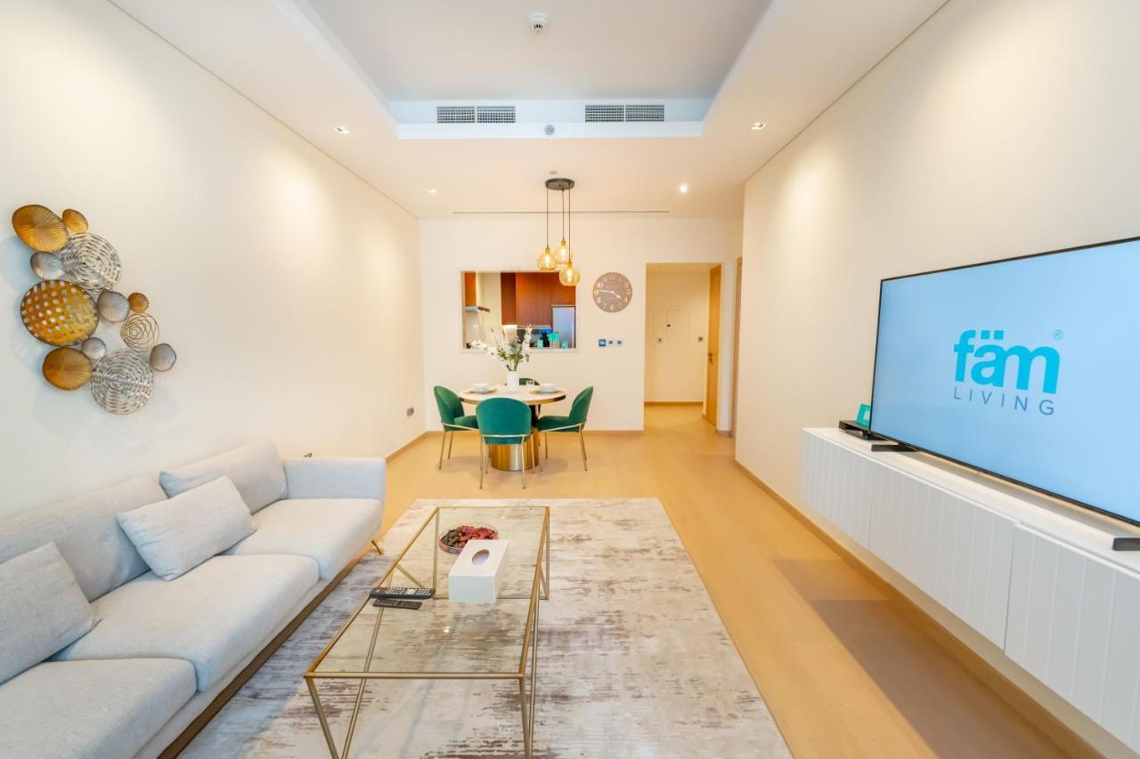 Fam Living - Rp Heights - 3 Mins Walk To Burj Khalifa & Dubai Mall Downtown دبي المظهر الخارجي الصورة