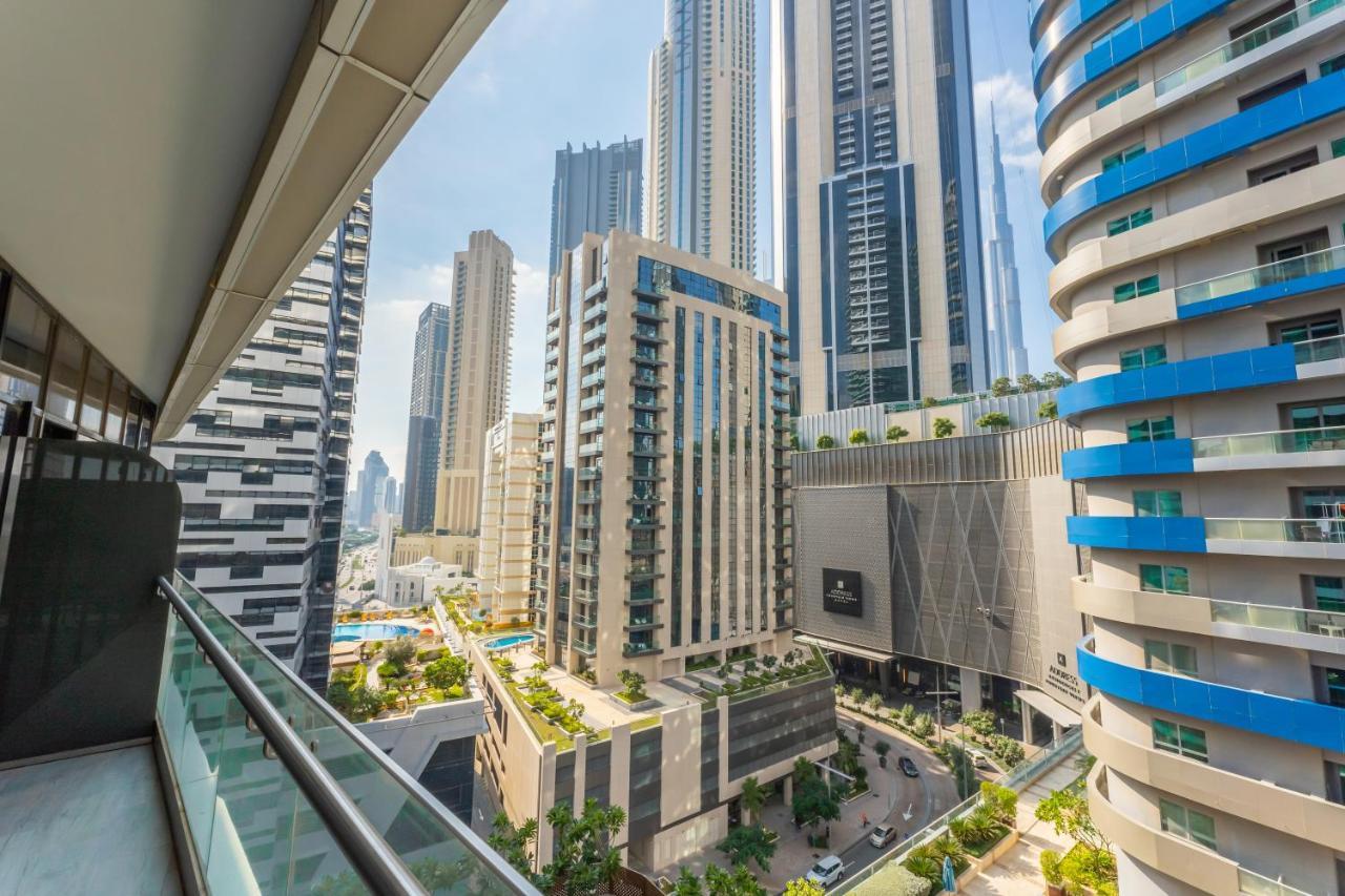 Fam Living - Rp Heights - 3 Mins Walk To Burj Khalifa & Dubai Mall Downtown دبي المظهر الخارجي الصورة