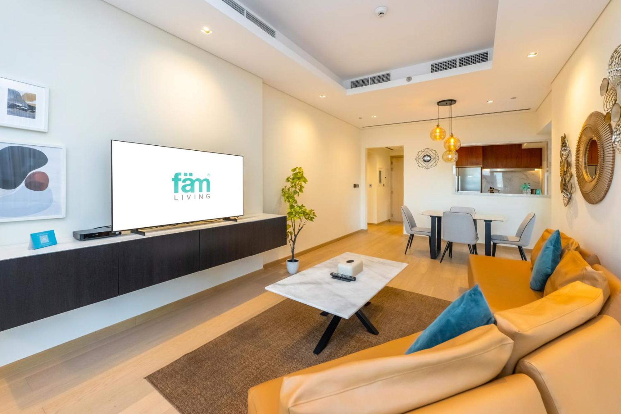 Fam Living - Rp Heights - 3 Mins Walk To Burj Khalifa & Dubai Mall Downtown دبي المظهر الخارجي الصورة