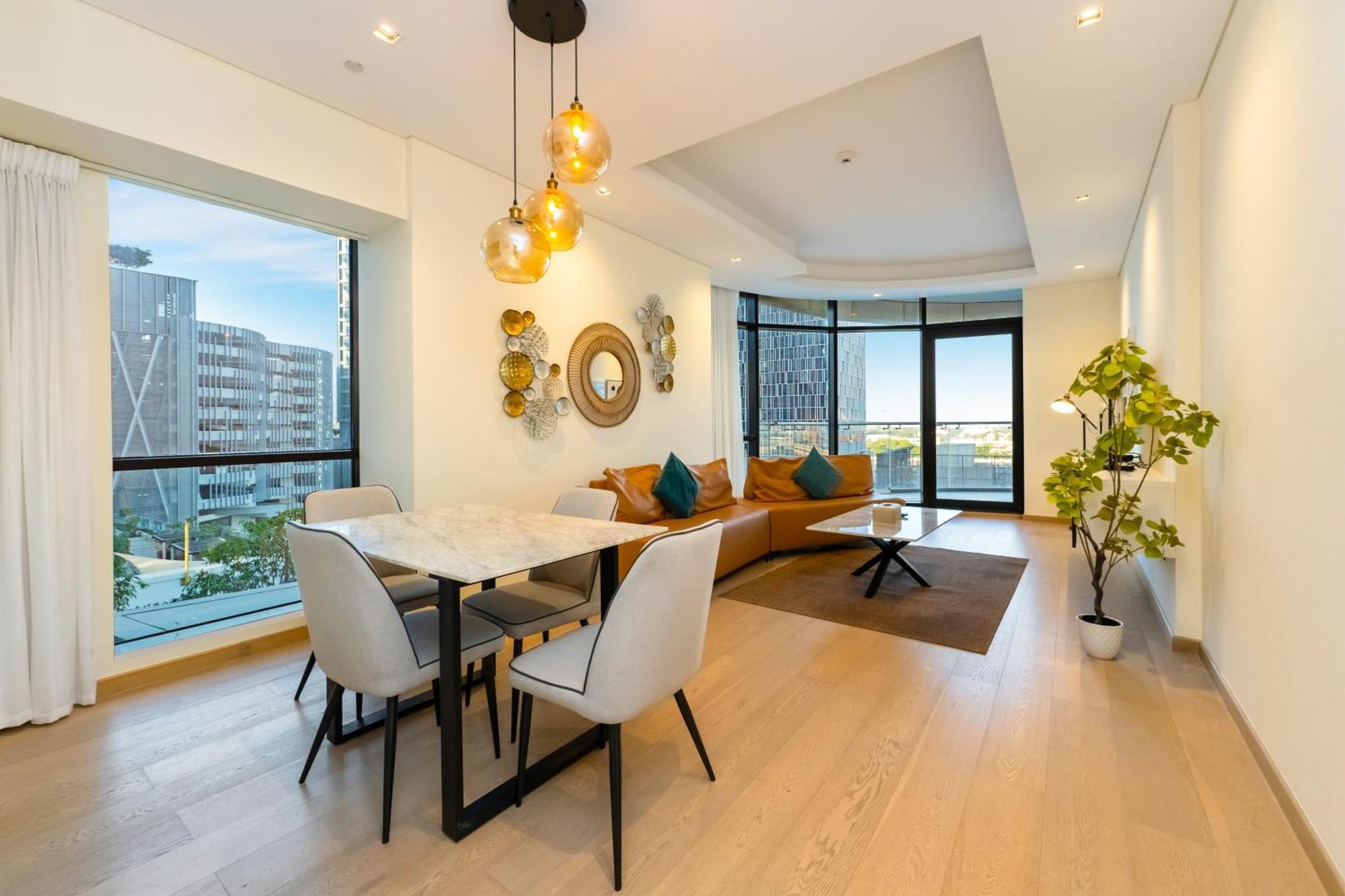 Fam Living - Rp Heights - 3 Mins Walk To Burj Khalifa & Dubai Mall Downtown دبي المظهر الخارجي الصورة