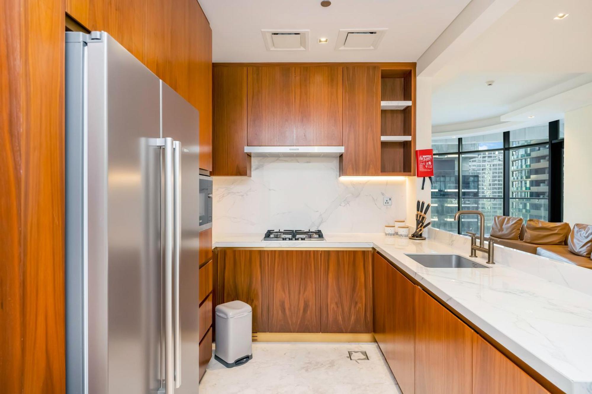Fam Living - Rp Heights - 3 Mins Walk To Burj Khalifa & Dubai Mall Downtown دبي المظهر الخارجي الصورة
